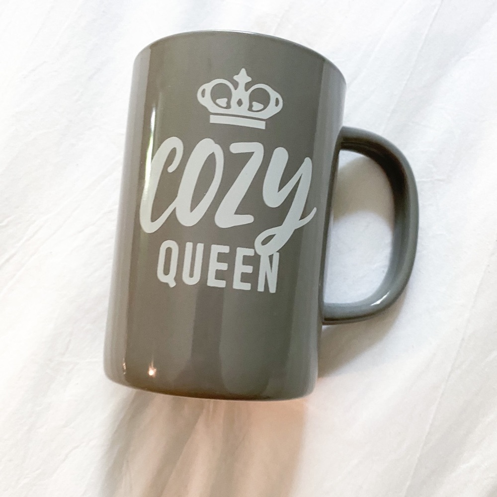 Cozy Queen coffee mug